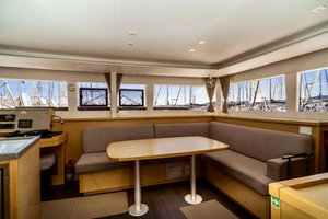 Lagoon 450  Flybridge