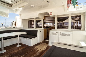 Lagoon 450  Flybridge