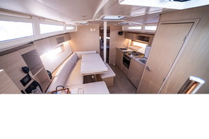 Oceanis 37.1 „PIPERI“ – fotka 14