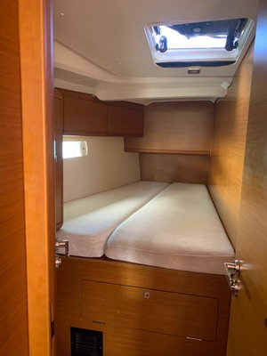Sun Odyssey 519