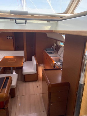 Sun Odyssey 519