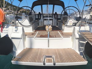 Sun Odyssey 519