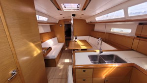 Sun odyssey 379 „Grenat“ – fotka 18
