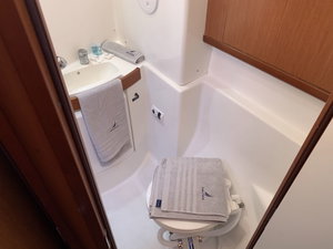 Oceanis 43