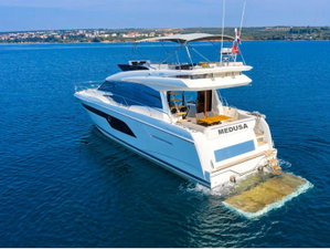 Prestige 520 Flybridge „Medusa“ – fotka 1