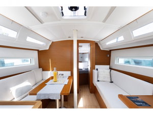 Sun Odyssey 380 „Albion“ – fotka 10