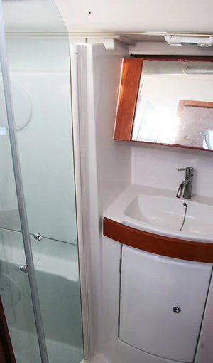 Oceanis 40 „Tizef“ – fotka 6