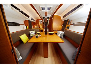 Sun Odyssey 349 „Bravo Kiss“ – fotka 3