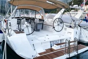 Oceanis 45 „Slide“ – fotka 4