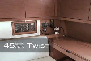 Oceanis 45 „Twist“ – fotka 7