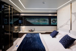 Explorer 62 „Blue Moon“ – fotka 9