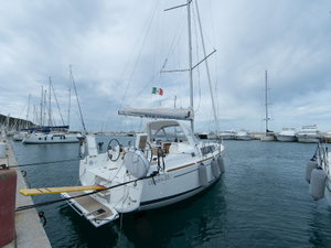 Oceanis 35.1 „Stephanie“ – fotka 1