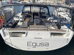 Dufour 470 „Egusa“ – fotka 1