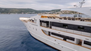 Motoryacht „Karizma“ – fotka 25