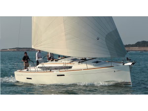 Sun odyssey 379 „Oyster Shell“ – fotka 1