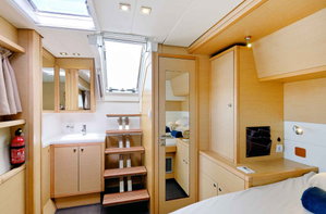 Lagoon 52 „Queen of Hearts (A/C - Generator - Refit 2022)“ – fotka 10