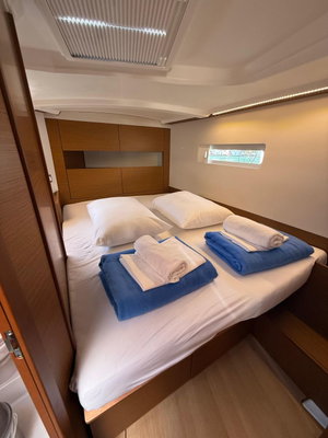 Sun Odyssey 410 „Sunset Kiss“ – fotka 10