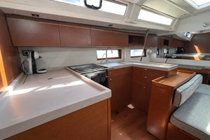 Oceanis 51.1 „Velvet Dice“ – fotka 2
