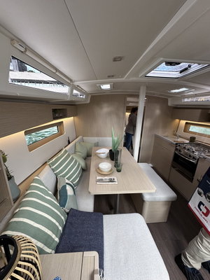 Oceanis 37.1 „Vega“ – fotka 9