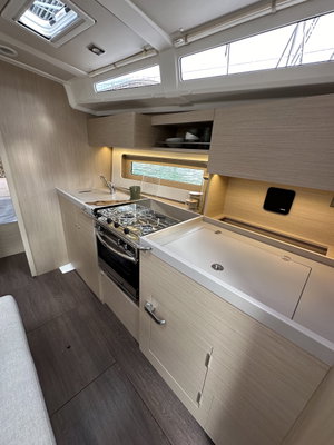 Oceanis 37.1 „Vega“ – fotka 7