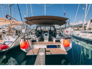 Sun Odyssey 410 „Purr“ – fotka 1