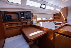 Sun Odyssey 410 „Purr“ – fotka 4
