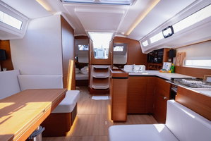 Sun Odyssey 410 „Purr“ – fotka 9