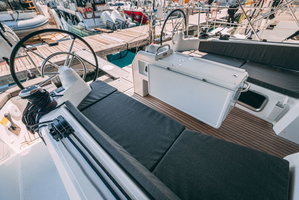 Sun Odyssey 410 „Purr“ – fotka 25