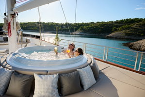 Motor sailer „Love Story“ – fotka 37