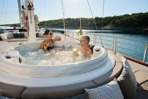 Motor sailer „Love Story“ – fotka 38