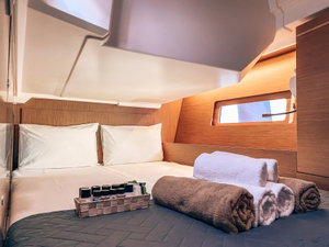 Oceanis 46.1 „WHISPER“ – fotka 19