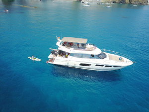 Prestige 550S Flybridge „Very Bery“ – fotka 7