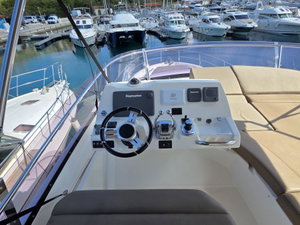 Prestige 550S Flybridge „Very Bery“ – fotka 18