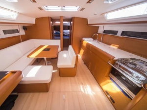 Sun Odyssey 479 „Iraklia“ – fotka 2