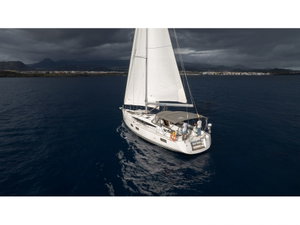 Jeanneau 54 „Joulukka“ – fotka 1