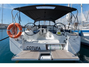Sun Odyssey 380 „Cotufa“ – fotka 1