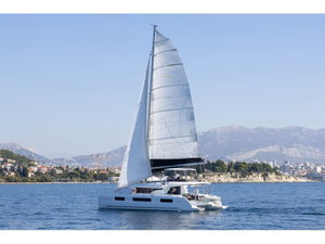 Lagoon 51 „REALITY“ – fotka 1