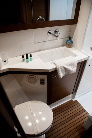 Lagoon 450 Flybridge „ANJA I“ – fotka 17