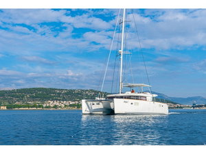 Lagoon 450 Flybridge „ANJA I“ – fotka 1