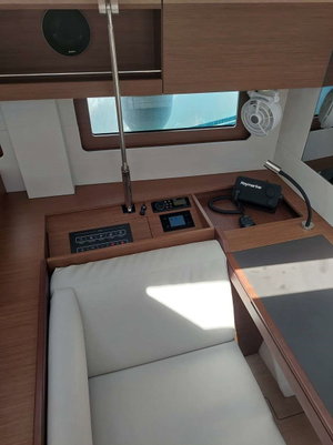 Oceanis 51.1 „Omiros“ – fotka 3