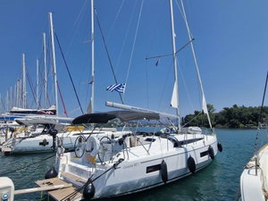 Oceanis 40.1 „Antigoni“ – fotka 6