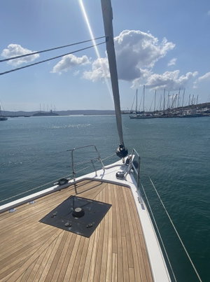 Bavaria C57 „Pelargos“ – fotka 18