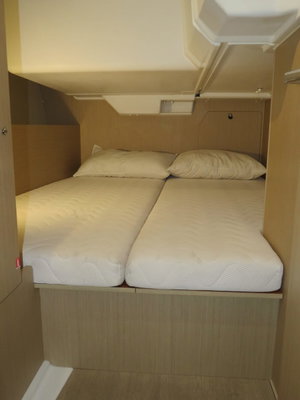 Oceanis 38 „Lina“ – fotka 11