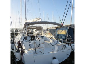Oceanis 38 „Lina“ – fotka 1