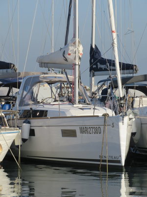 Oceanis 38 „Lina“ – fotka 7
