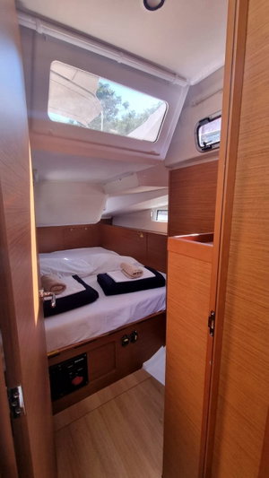 Sun Odyssey 490 „Izzy“ – fotka 8