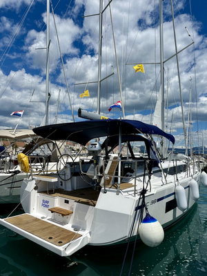 Bavaria C38 „Surf Point“ – fotka 6