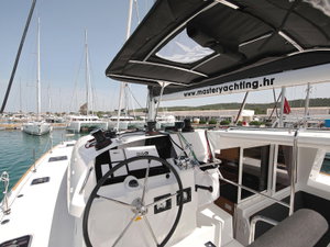 Lagoon 400 S2 „SCIROCCO“ – fotka 30