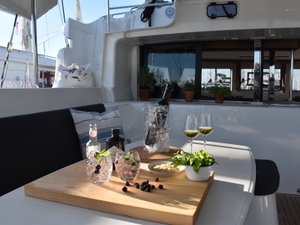 Lagoon 46 „NOTORIOUS“ – fotka 5