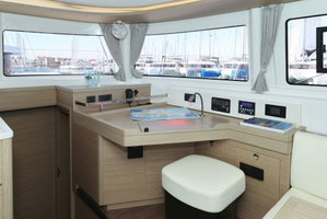 Lagoon 46 „SHIP HAPPENS“ – fotka 22